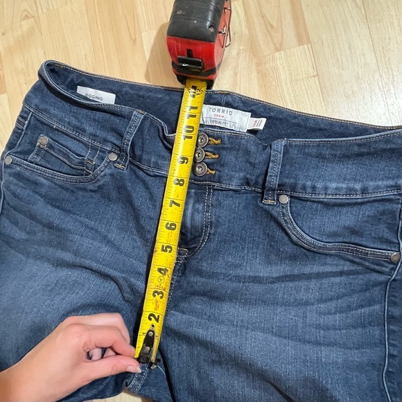 Torrid Womens Dark Wash Jegging Skinny Denim Jeans Plus Size 16 - Picture 5 of 6